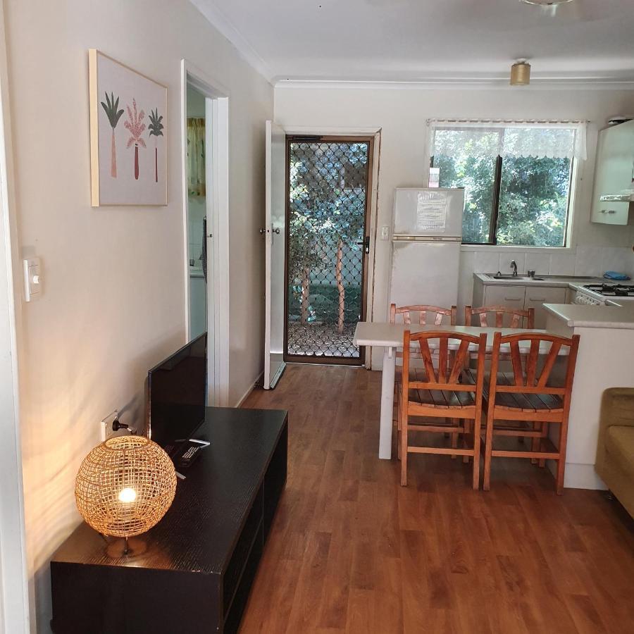 Bargara Motor Inn - Pet Friendly Экстерьер фото
