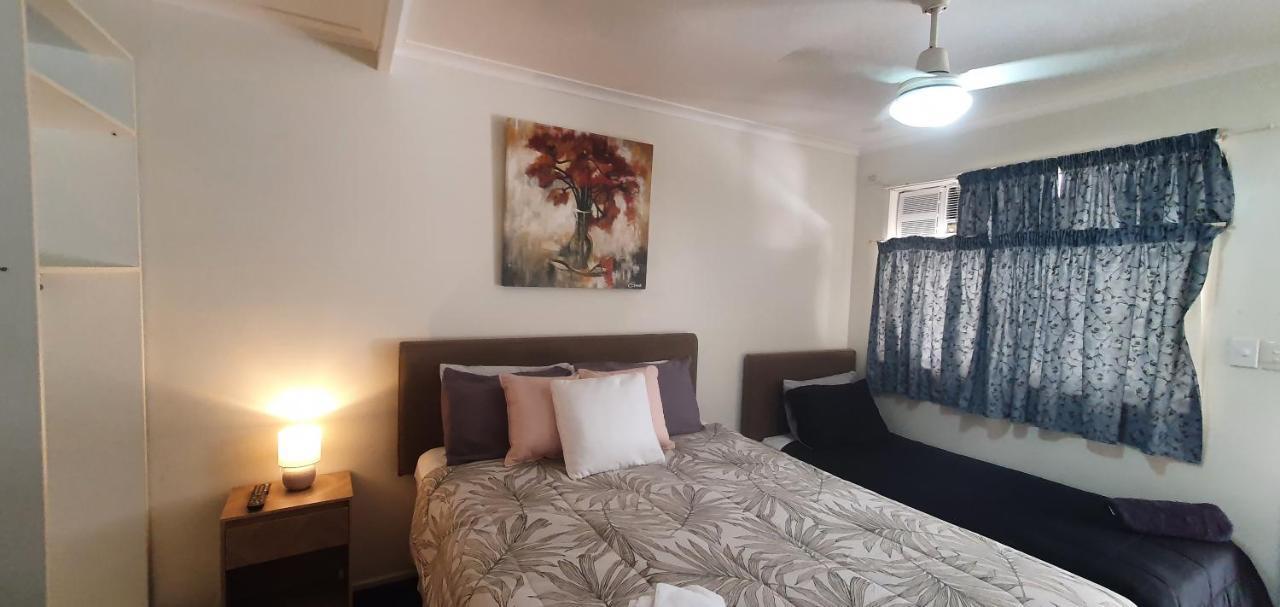Bargara Motor Inn - Pet Friendly Экстерьер фото